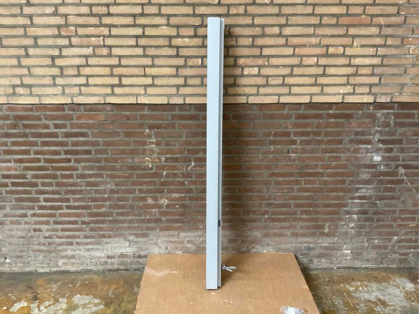 vasco-beams-mono-designradiator-180x15cm