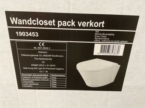 royal-plaza-timothy-rimless-hangtoilet