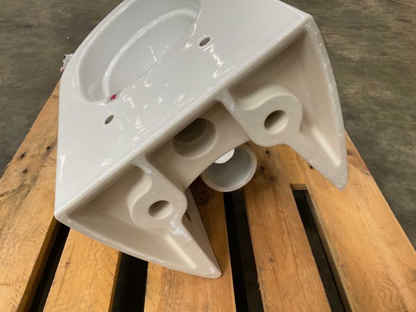 hatria-fusion-rimless-hangtoilet