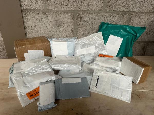 Mixpartij Ongeopende DHL Pakketten uit China #5