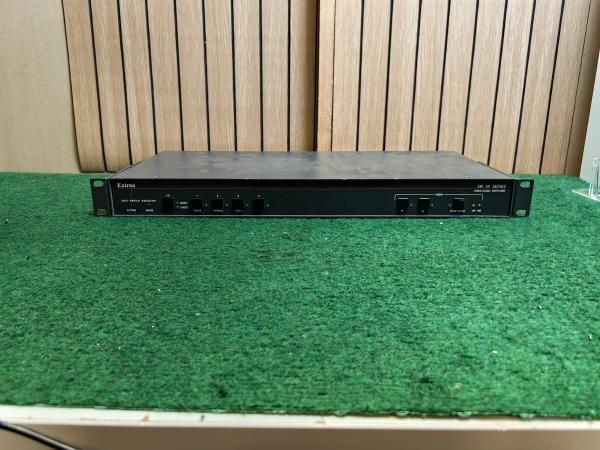 Extron SW 4AV RCA Switcher - In Nette Staat