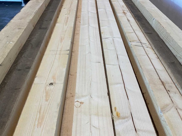 15x-vuren-balk-390x125x62-cm