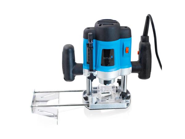 Bovenfrees - 1200W - incl. 12 freeskoppen