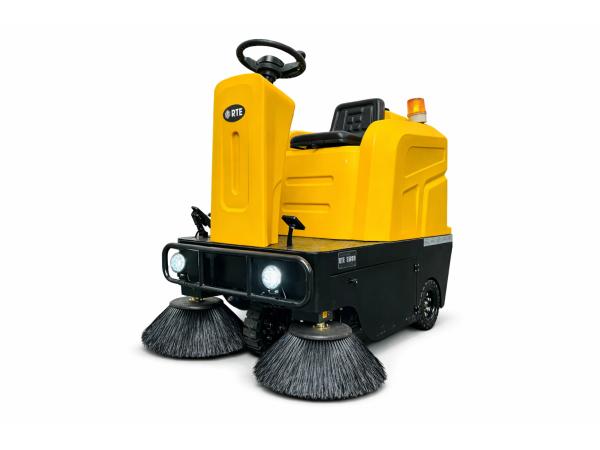 RTE zelfrijdende veegmachine SW80