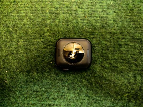 Apple Watch SE 40mm - Cloudlock