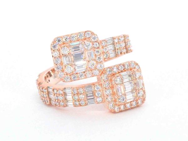 Design ring moissaniet met emeralds en briljanten 1.25 carat