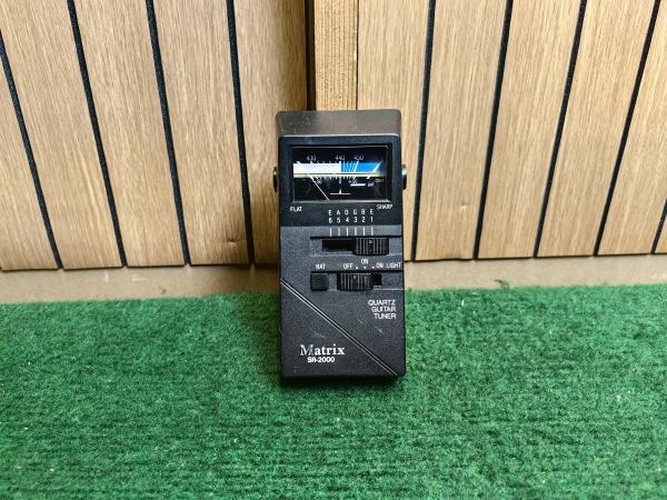 Matrix Guitar Tuner - In Nette Staat
