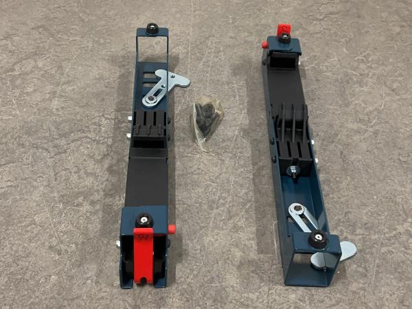 Bosch machinehouder voor onderstel set 2-delig