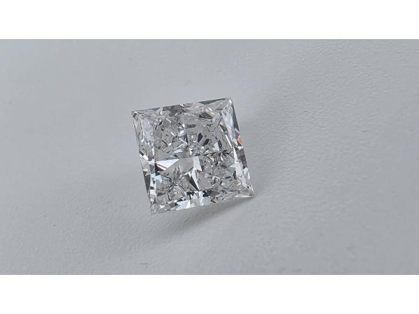 Diamant princess 1.50 crt ( IGI gecertificeerd )
