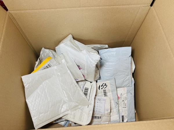 20x Ongeopende Postpakketjes