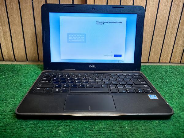 Dell Latitude 3190 Intel Pentium 4GB 128GB SSD Windows 10