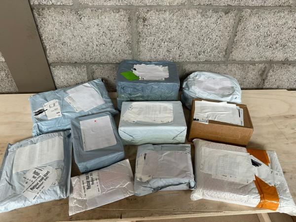 Mixpartij Ongeopende DHL Pakketten uit China #16