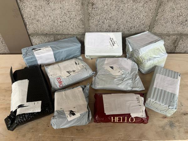 Mixpartij Ongeopende DHL Pakketten uit China #15