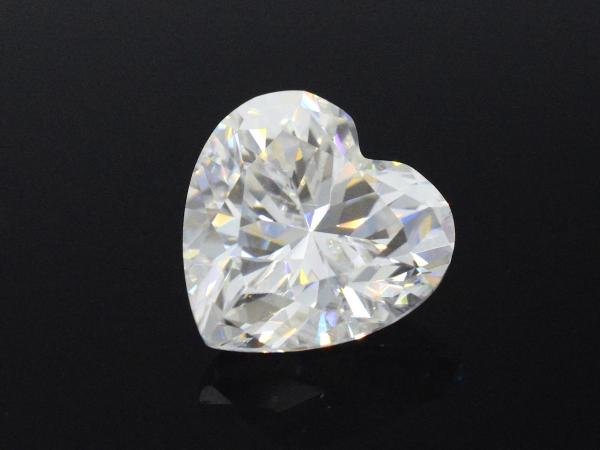 Hart vorm briljant van 3.00 carat (gecertificeerd)