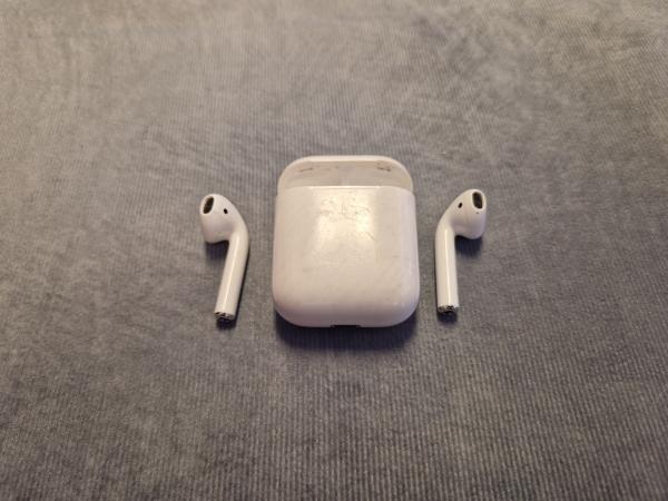 Apple Airpods 2e Generatie - In Goede Staat