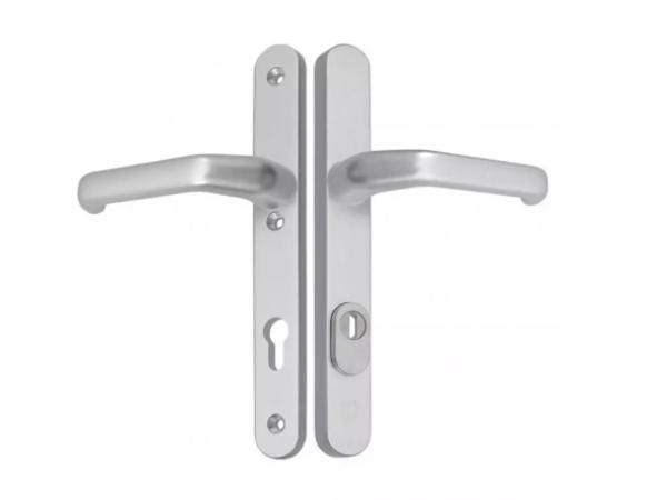 Bouw & Klus Verzendveiling – Hang- en Sluitwerk van AXA, Ami, Hoppe en meer