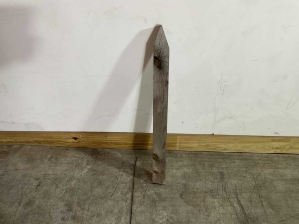 220x-vuren-piketpaal-gepunt-80x75x5-cm