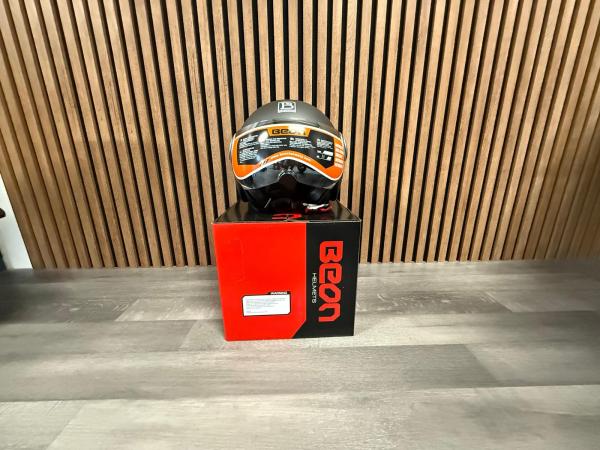 TAILG E-scooter en BEON helmen veiling