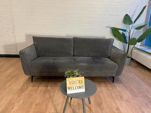 Stijlvolle 3-zits Merk bank | Retourmodel  