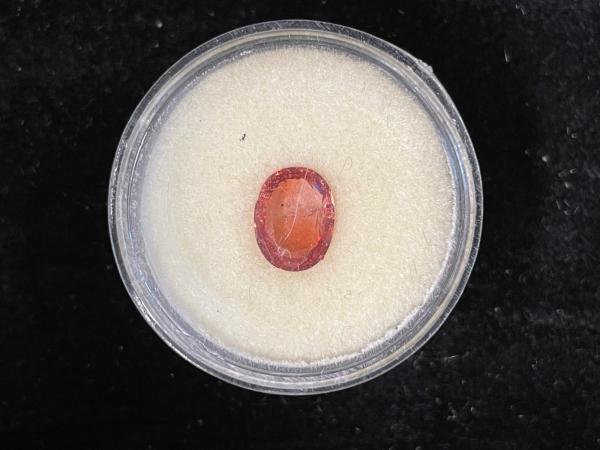 Edelsteen - Rode edelsteen