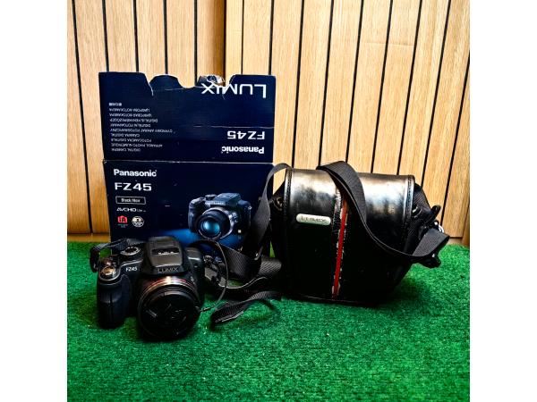 Panasonix DMC-FZ45 Spiegelreflex Camera - In Nette Staat