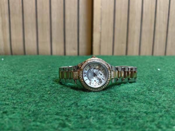 Guess Dames Horloge W0111L4 - In Nette Staat