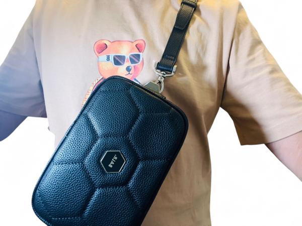 Nieuwe BALR. "U-Series Hexagon" Crossbody Tas
