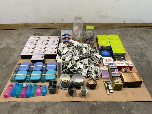 Partij keukenbenodigdheden