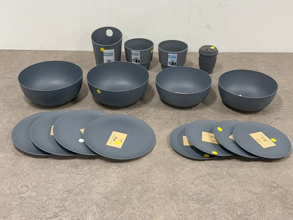 Point Virgule servies set 16-delig