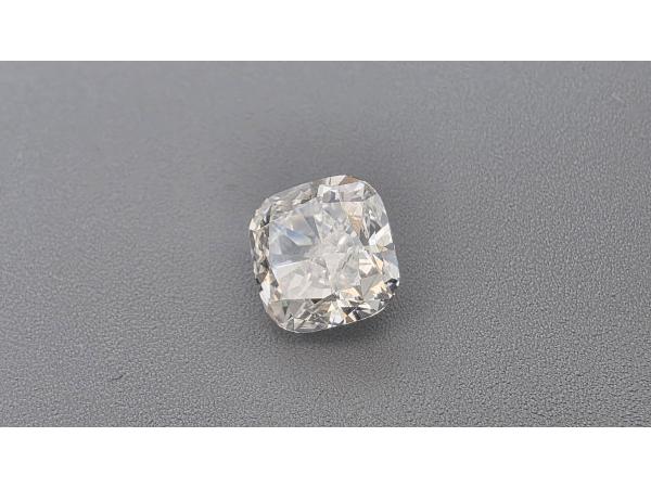 Diamant square cushion 1.40 crt ( IGI gecertificeerd )