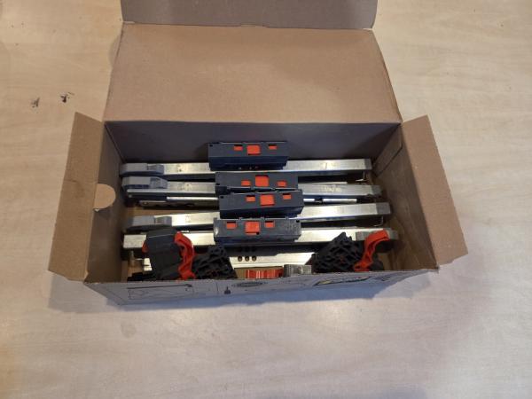 Set van 4 ladegeleiders - 300mm - zgan!