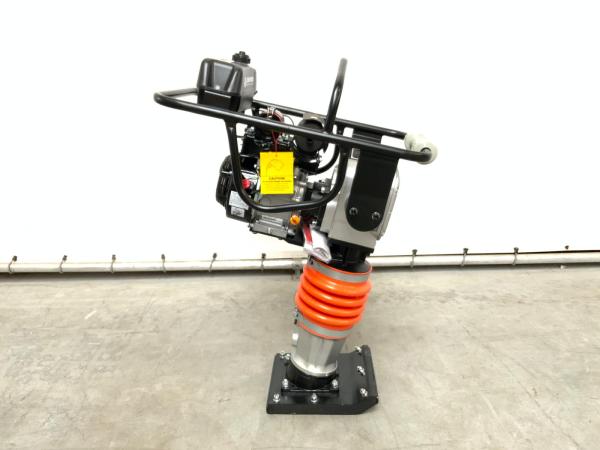 Daewoo trilplaat stamper vibratie 6,5pk DARM80