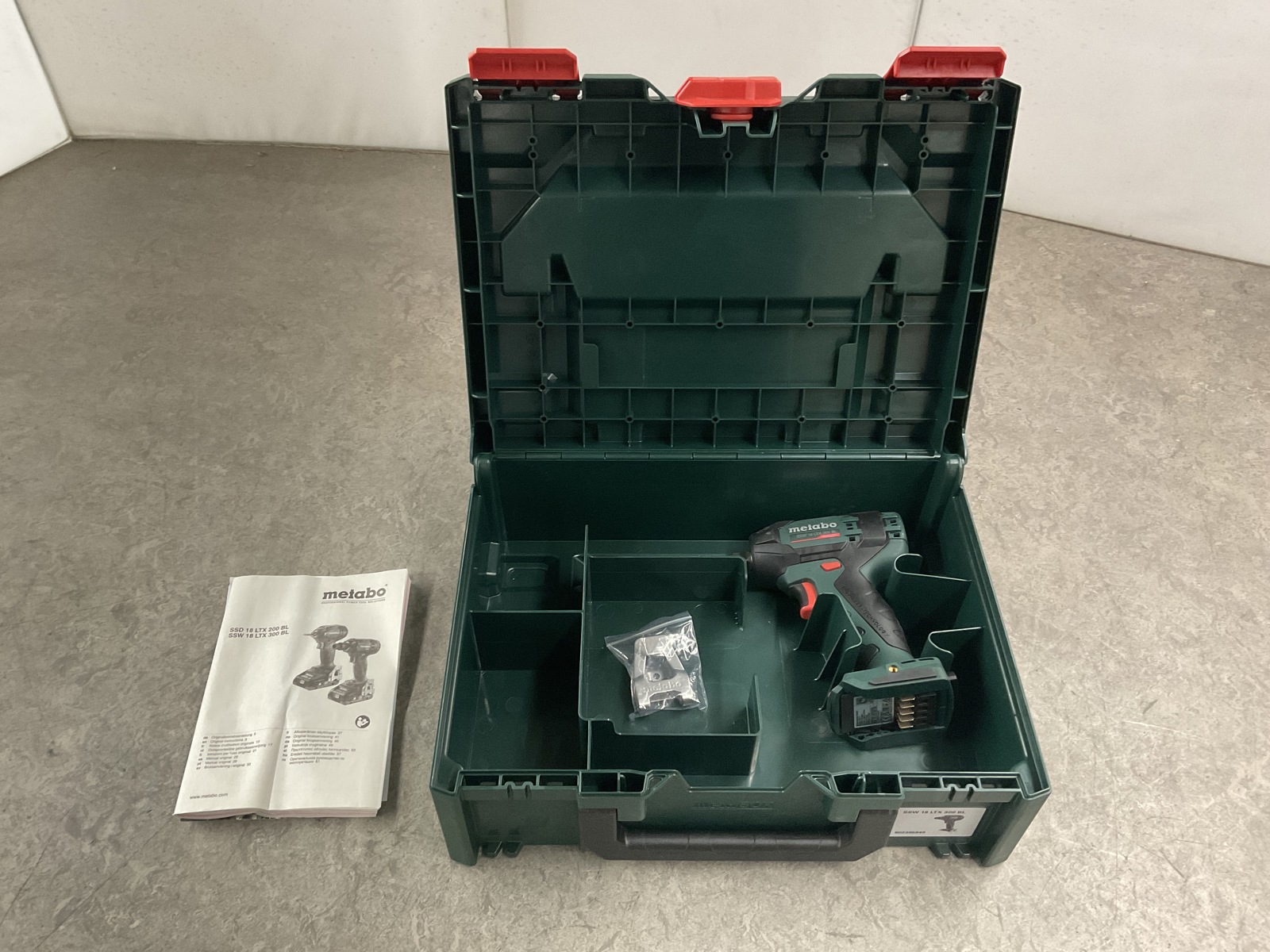 metabo-ssw-18-ltx-300-bl-accu-slagmoersleutel-body