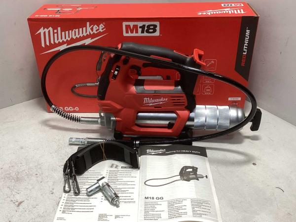Milwaukee M18 GG-0 18V Li-Ion cordless grease gun body