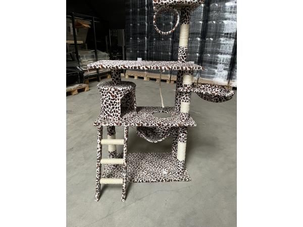 Chiara scratching post leopard print