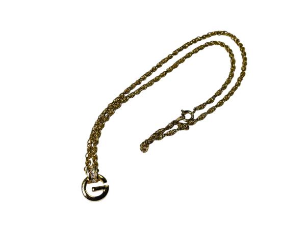 Givenchy | Goudkleurige Diamant Ketting met 'G' Hanger