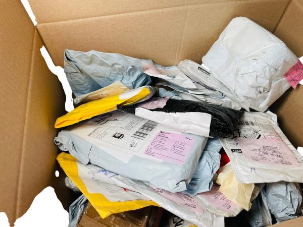 25x Ongeopende Pakketten / Retourpost