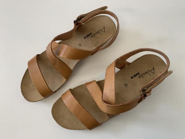 Alesya Dames Sandalen maat 38
