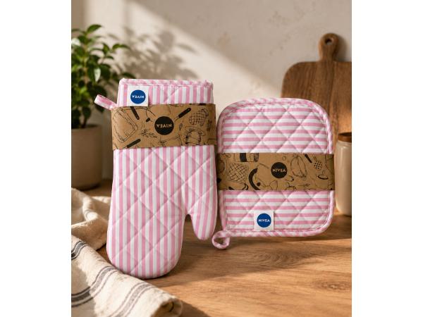 Nivea Ovenhandschoen & Pannenlap Set Roze