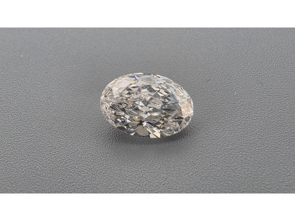 Diamant oval 1.00 crt ( IGI gecertificeerd )