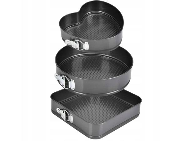 Set van 3 Springvormen–Rond,Vierkant en Hartvorm –24/26/28cm
