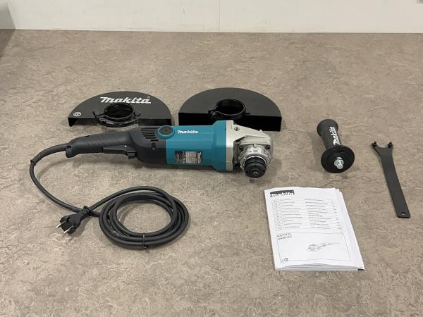Makita haakse slijper ø230mm GA9012CF01