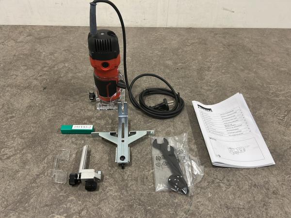 Makita kantenfrees 530W M3702