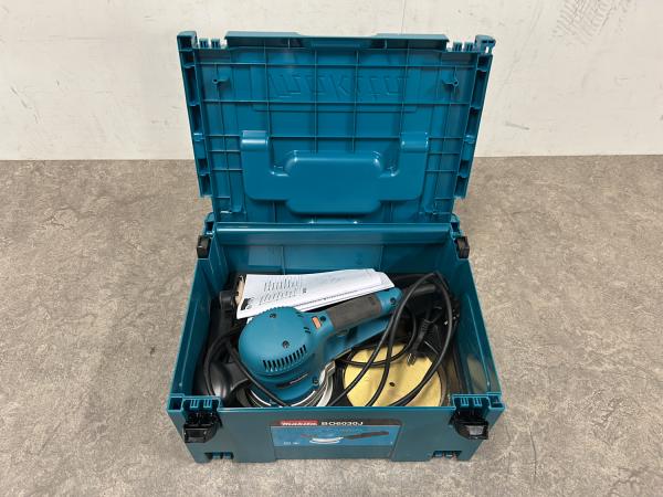 Makita excenter schuurmachine 310W BO6030J