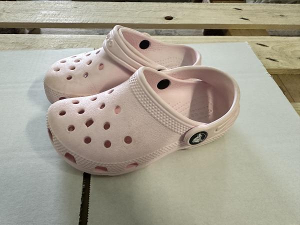 CROCS voor Kids Zacht roze maat 27/28