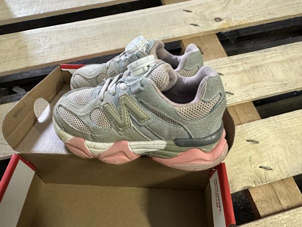 New Balance Kids met draaiknop Maat 28