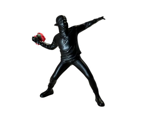 Banksy Inspired | Flower Bomber Sculptuur