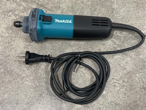 Makita rechte slijper 230V GD0602
