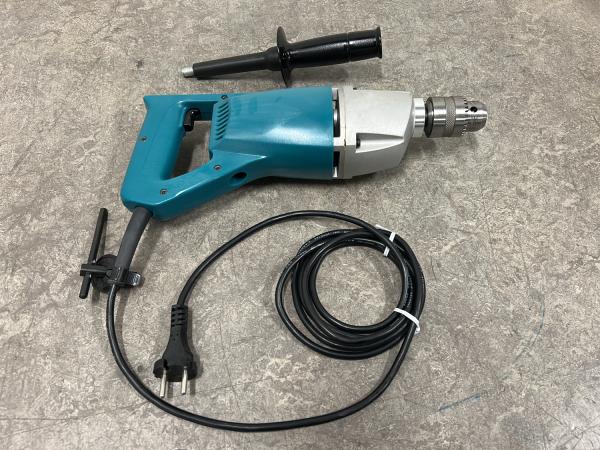Makita boormachine 650W 6300-4