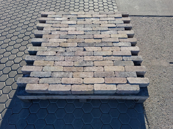 100 M2 Betonsteen Bont Dikformaat Getrommeld 20x6,5x6,5 Cm